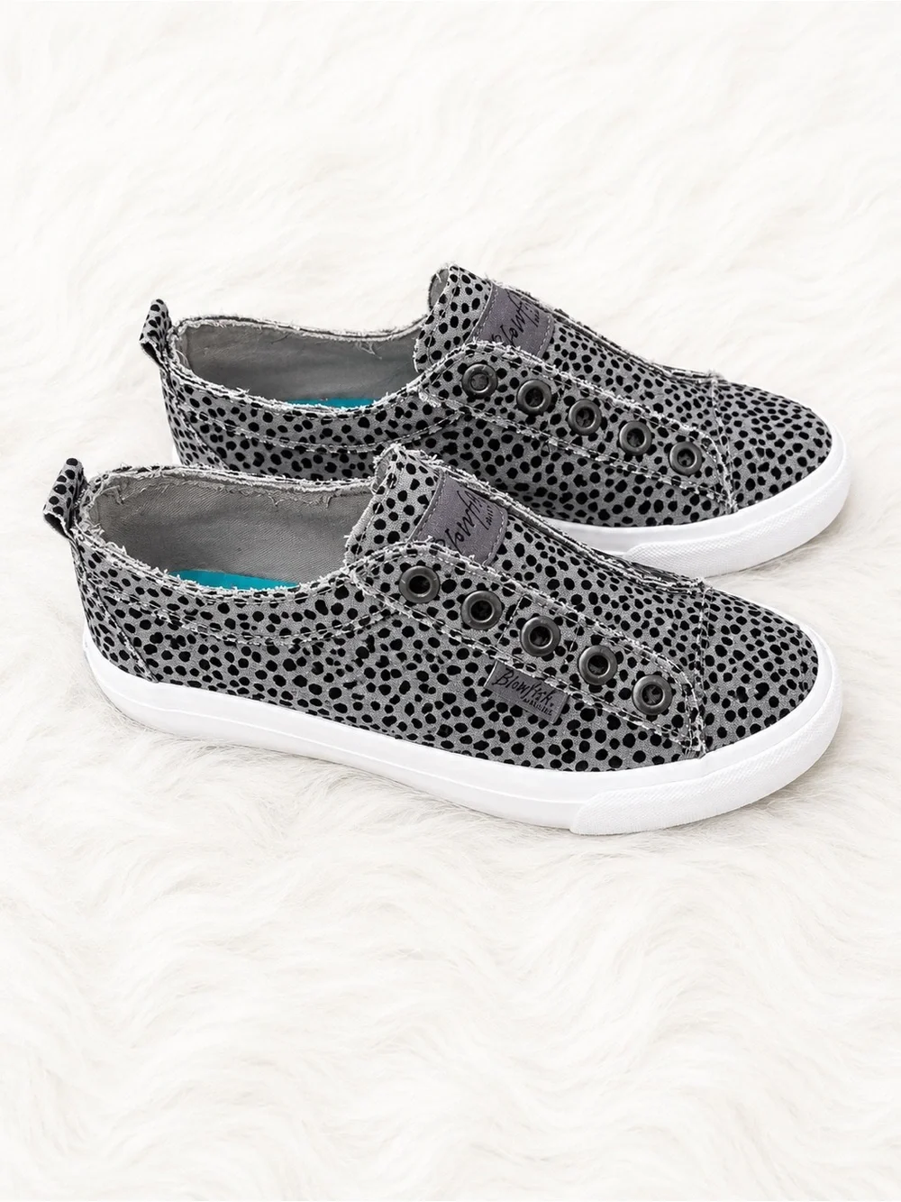 Blowfish Malibu Leopard Print Slip On Sneakers Women’s Size 6 Gray Black Casual
